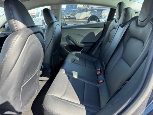 2025 Tesla Model 3 Standard Range