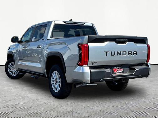 01j9 2026 Toyota Tundra SR5