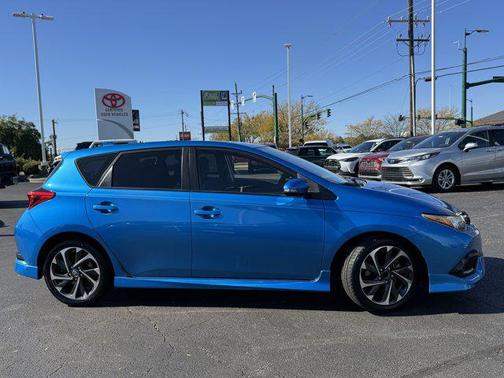 2017 Toyota Corolla iM Base