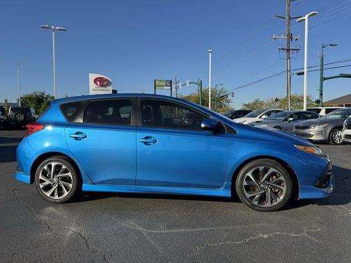 2017 Toyota Corolla iM Base