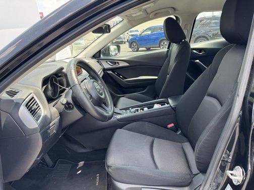 2017 Mazda Mazda3 Sport