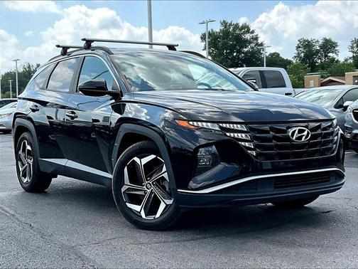 Phantom Black 2022 Hyundai TUCSON SEL