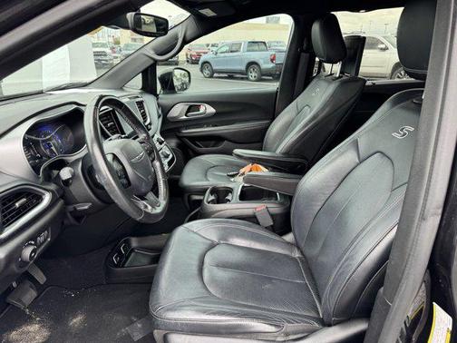 2019 Chrysler Pacifica Touring-L Plus