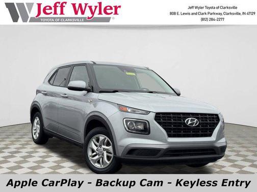 2021 Hyundai VENUE SE