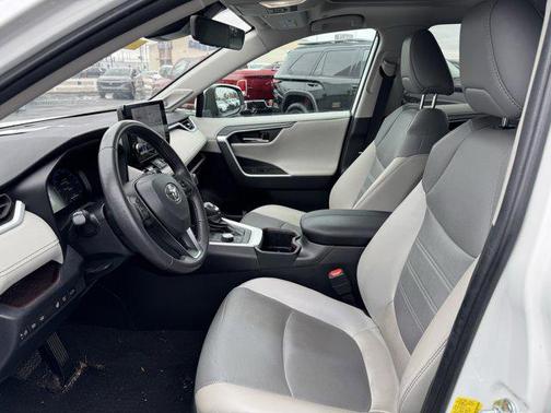 2023 Toyota RAV4 Limited