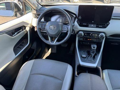 2023 Toyota RAV4 Limited
