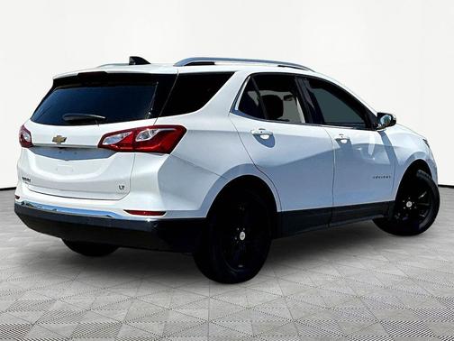 Iridescent Pearl Tricoat 2019 Chevrolet Equinox 1LT