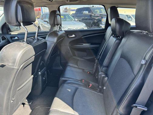 2020 Dodge Journey Crossroad