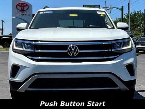Pure White 2023 Volkswagen Atlas 3.6L SE w/Technology