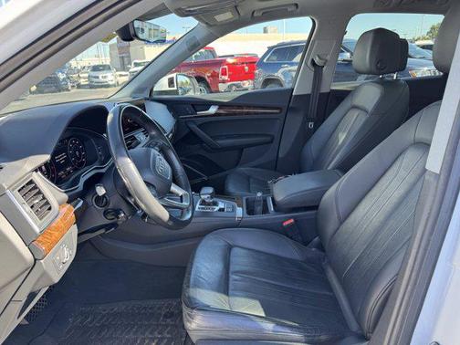 2018 Audi Q5 2.0T Premium Plus