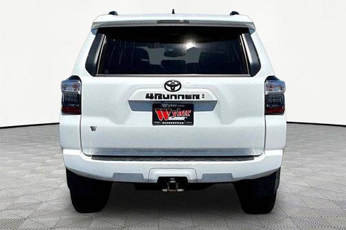 Ice Cap 2023 Toyota 4Runner SR5