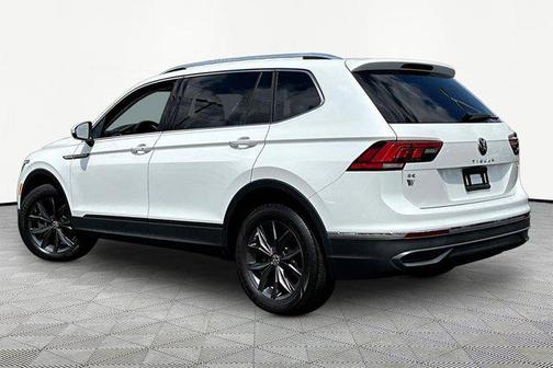 Pure White 2023 Volkswagen Tiguan 2.0T SE 4MOTION