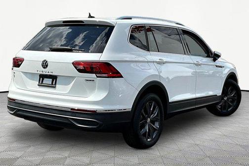 Pure White 2023 Volkswagen Tiguan 2.0T SE 4MOTION
