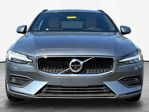 Osmium Grey Metallic 2020 Volvo V60 T5 Momentum