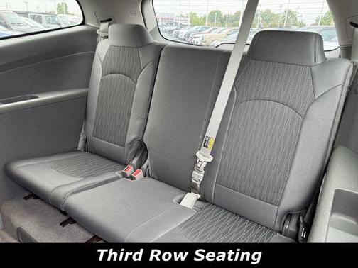 2017 Chevrolet Traverse LS