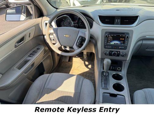2017 Chevrolet Traverse LS