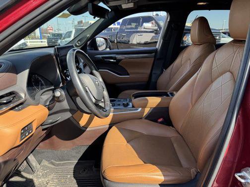 2020 Toyota Highlander Platinum