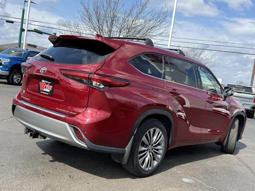 2020 Toyota Highlander Platinum