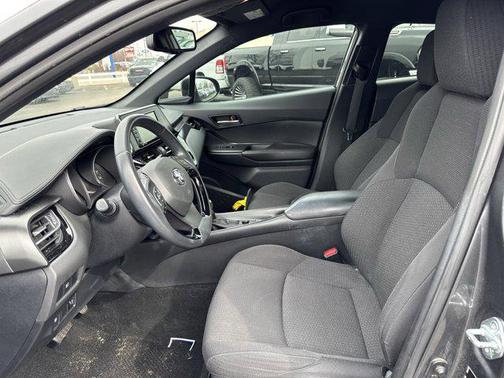 2018 Toyota C-HR XLE