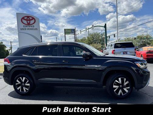 2022 Volkswagen Atlas Cross Sport 2.0T SE