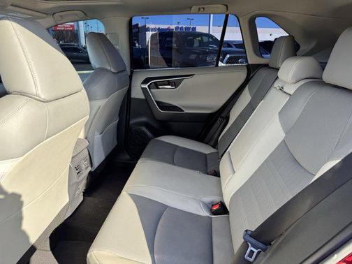 2022 Toyota RAV4 Limited