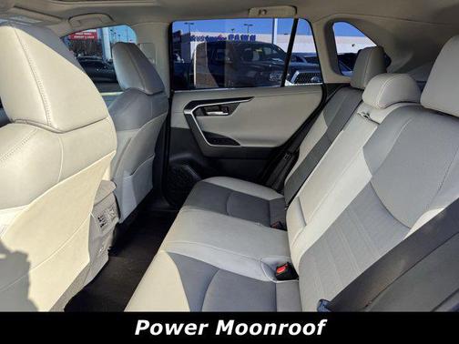 2022 Toyota RAV4 Limited