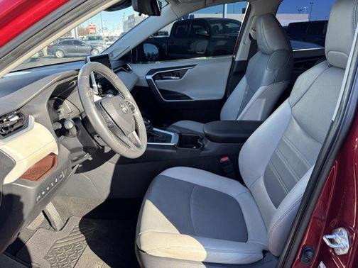 2022 Toyota RAV4 Limited