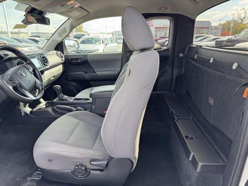 2019 Toyota Tacoma SR