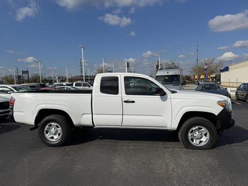 2019 Toyota Tacoma SR
