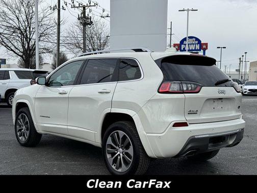 2019 Jeep Cherokee Overland