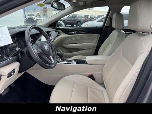 2020 Buick Regal Sportback FWD Essence