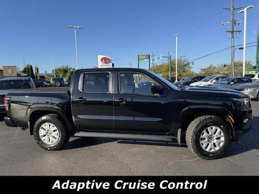 2022 Nissan Frontier SV