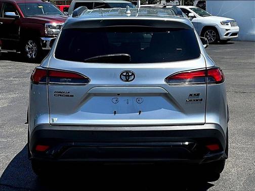 Sonic Silver 2024 Toyota Corolla Hybrid L