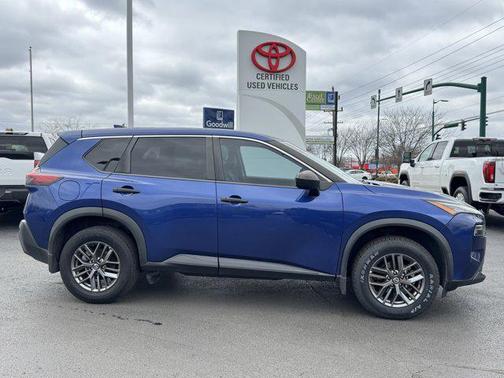 2021 Nissan Rogue S