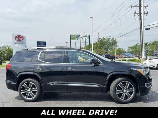 2017 GMC Acadia Denali