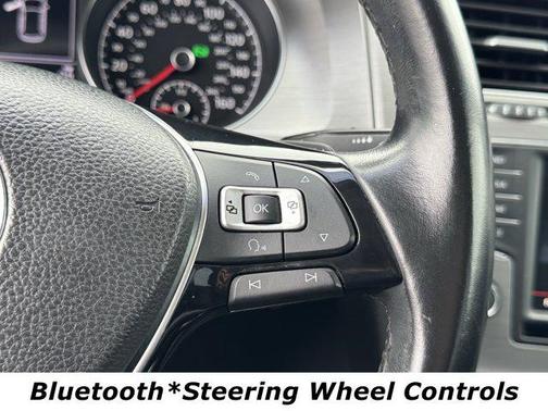 2016 Volkswagen Golf TSI SE 4-Door