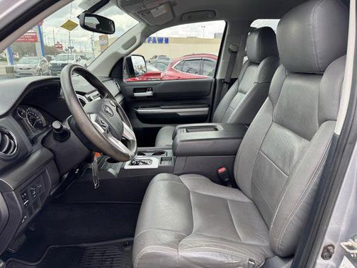 2014 Toyota Tundra SR5