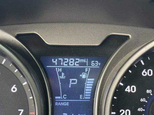 2016 Hyundai Veloster Base