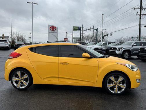 2016 Hyundai Veloster Base