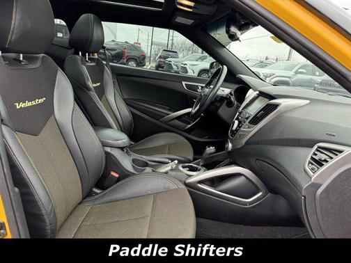 2016 Hyundai Veloster Base