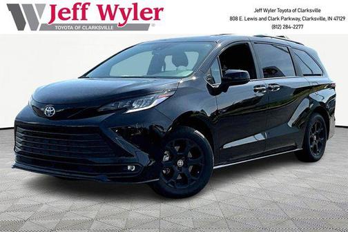 2025 Toyota Sienna XSE 7 Passenger