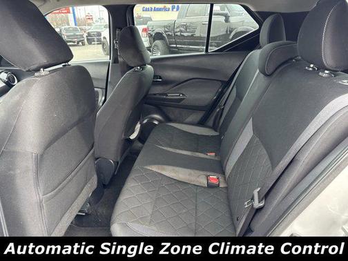 2019 Nissan Kicks SV