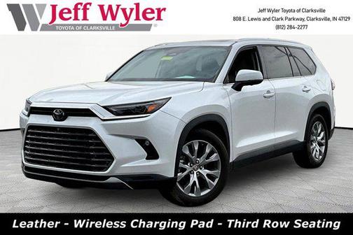Pearl 2024 Toyota Grand Highlander XLE