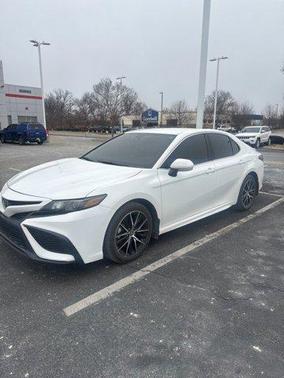 2024 Toyota Camry SE