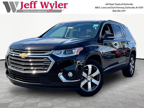 Mosaic Black Metallic 2020 Chevrolet Traverse LT Leather