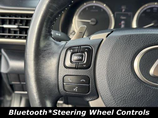 2017 Lexus RC 200t 200t