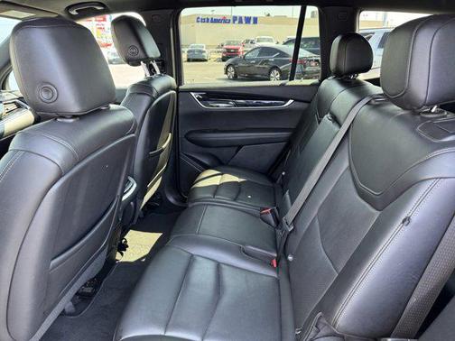 2022 Cadillac XT6 Premium Luxury AWD