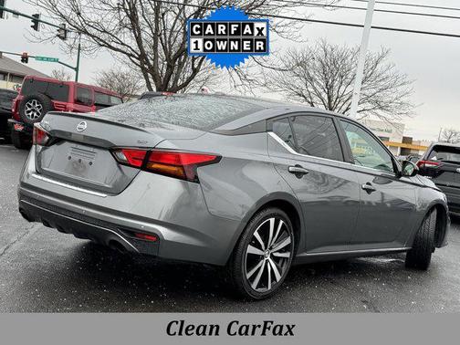 2021 Nissan Altima SR FWD