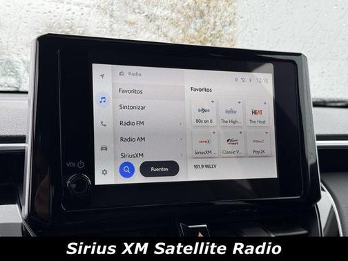 2025 Toyota Corolla Cross XLE