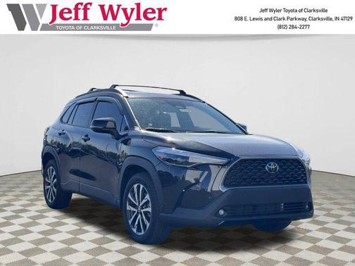 2025 Toyota Corolla Cross XLE